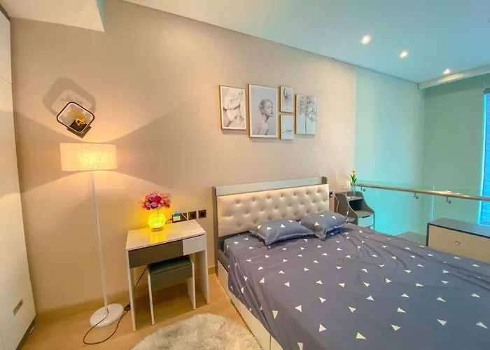 Khách sạn hẻo lánh Myvy - Seaview *
